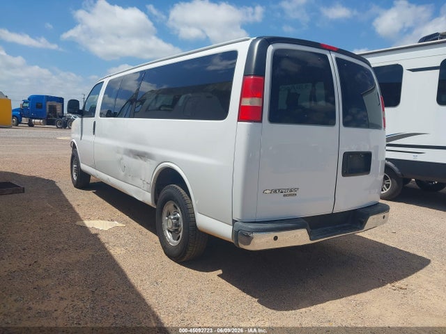 Chevrolet Express Lt