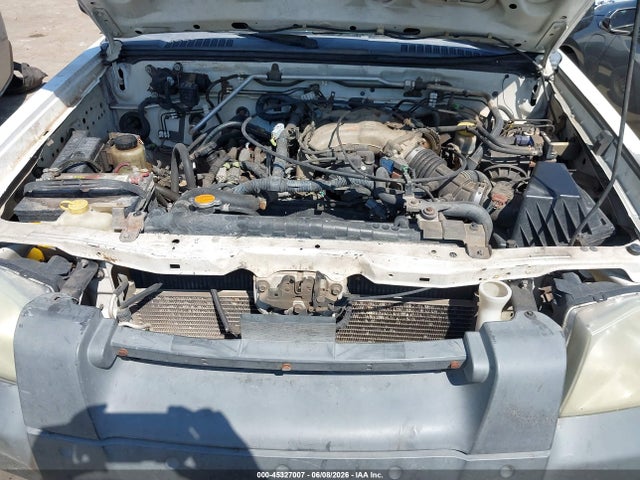 Nissan Frontier Xe-v6