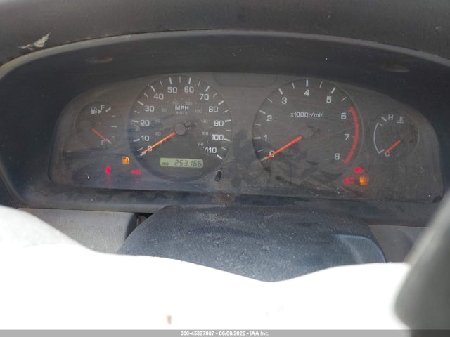 Nissan Frontier Xe-v6