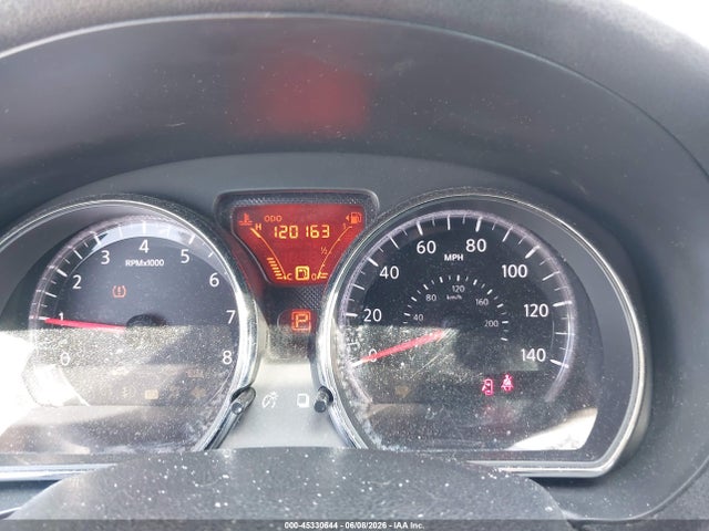 Nissan Versa S Plus