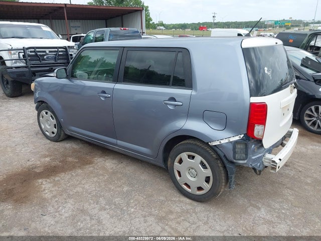 Scion xB