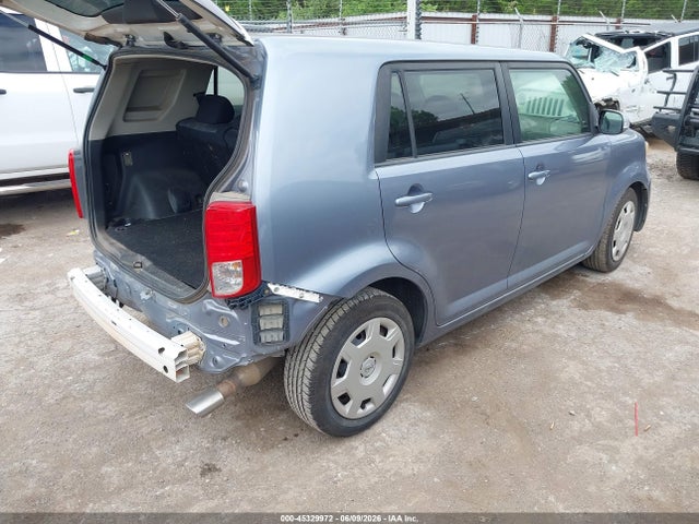 Scion xB
