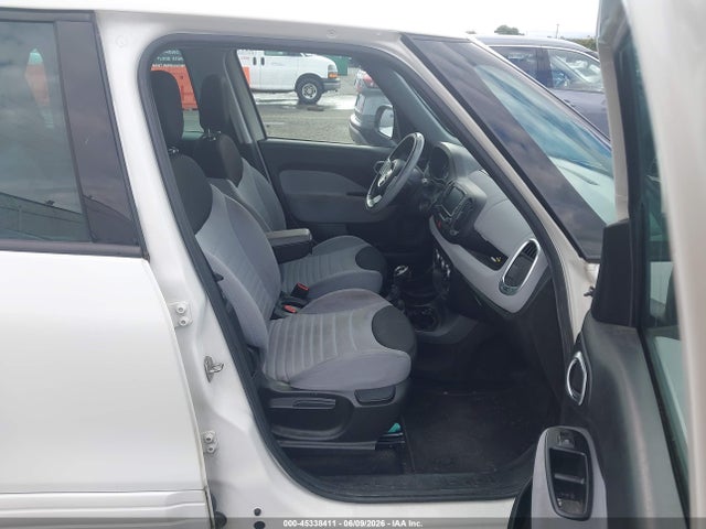 FIAT 500L Easy