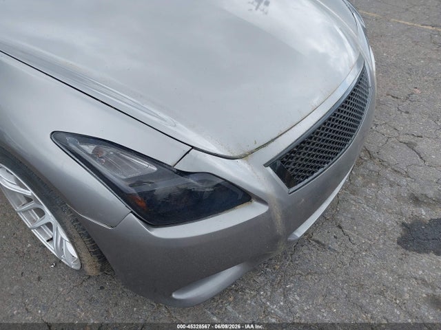 INFINITI G37 Sport