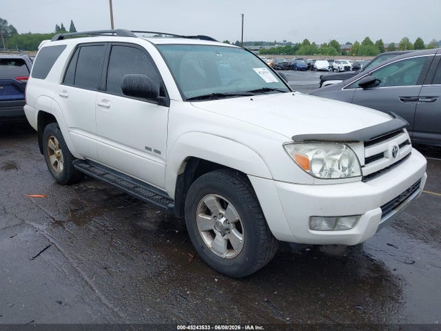 Salvage Toyota 4Runner Image