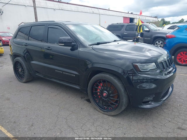Salvage Jeep Grand Cherokee Image