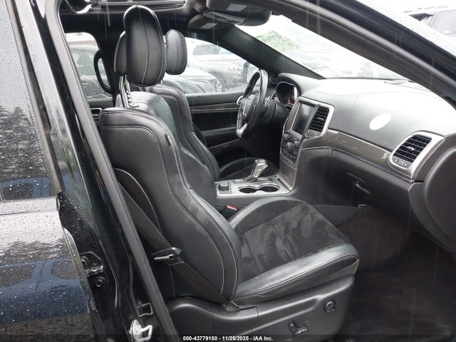 Jeep Grand Cherokee Srt 4x4