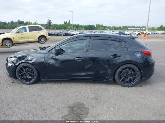 Mazda Mazda3 S Grand Touring