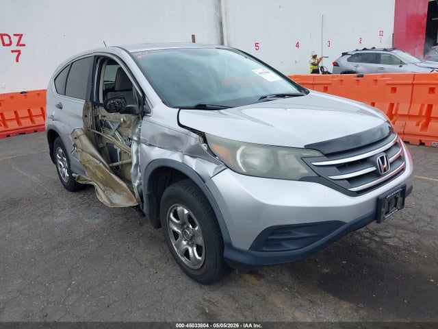 Salvage Honda CR-V Image