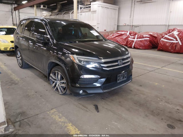 Salvage Honda Pilot Image