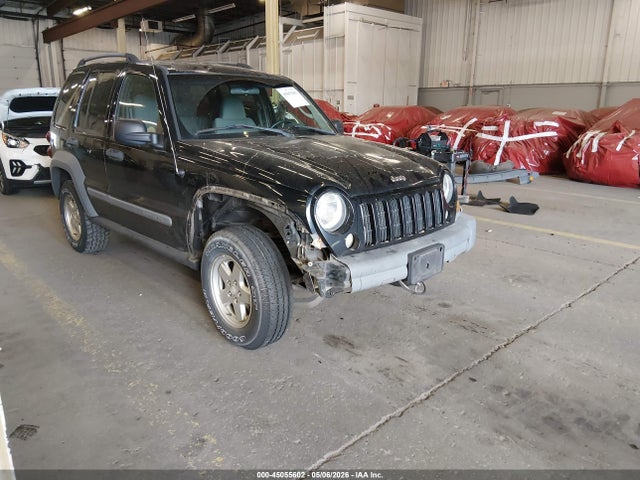 Salvage Jeep Liberty Image