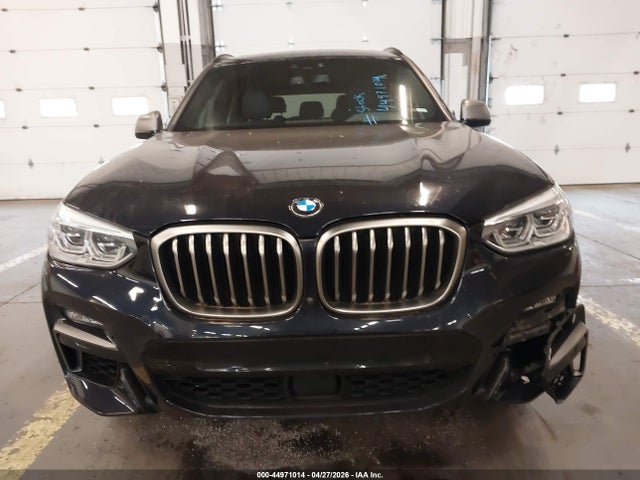 BMW X Series M40i