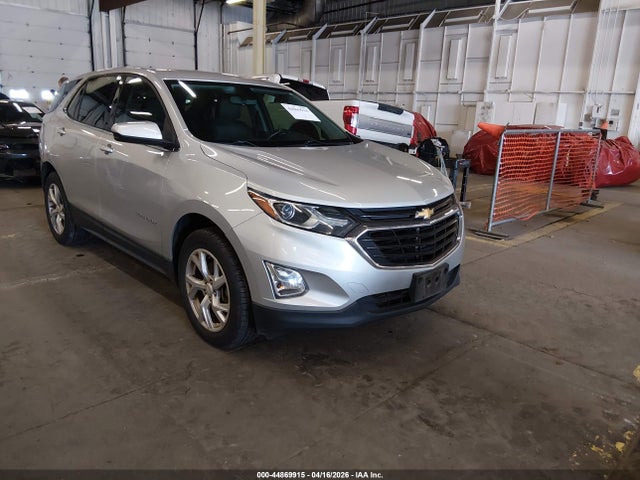 Salvage Chevrolet Equinox Image