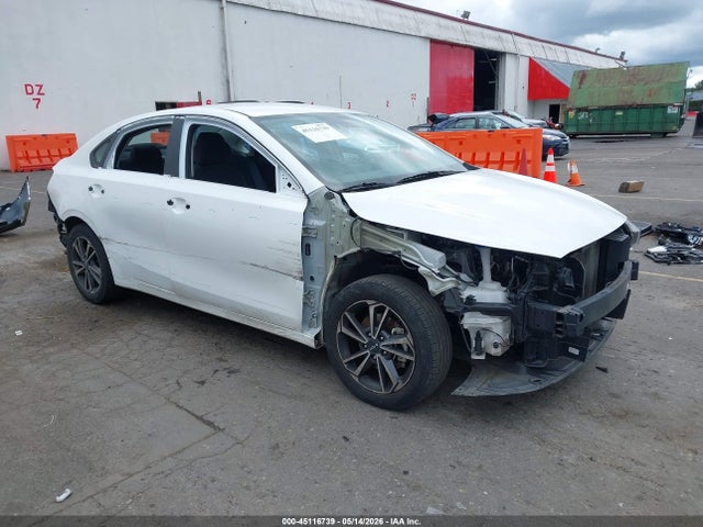 Salvage Kia Forte Image
