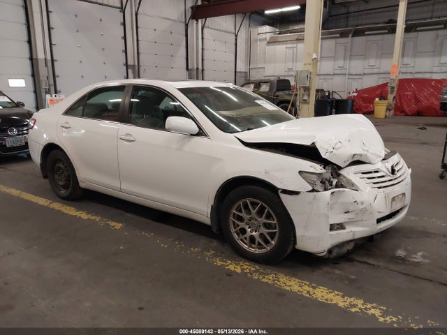 Salvage Toyota Camry Image