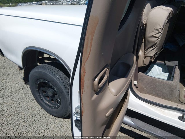 Toyota Tundra Sr5 V8