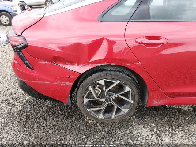 Kia K5 Ex