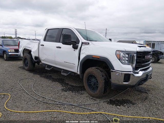 Salvage General Motors Sierra 2500HD Image