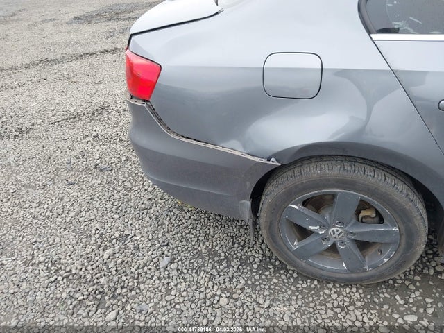 Volkswagen Jetta 2.0l Tdi
