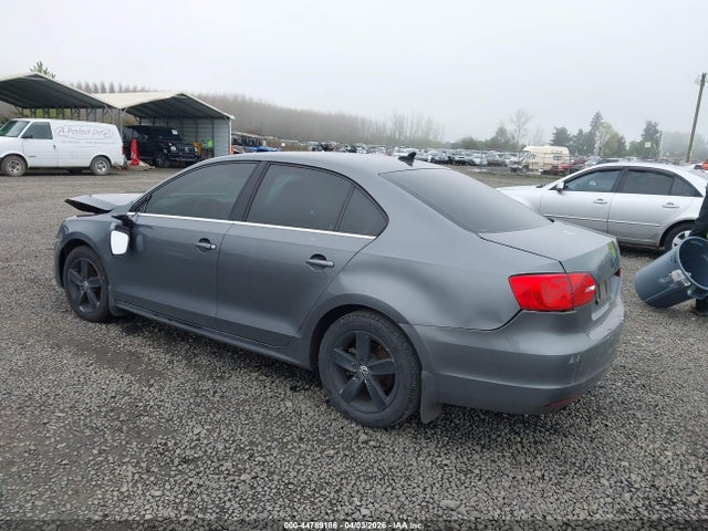 Volkswagen Jetta 2.0l Tdi