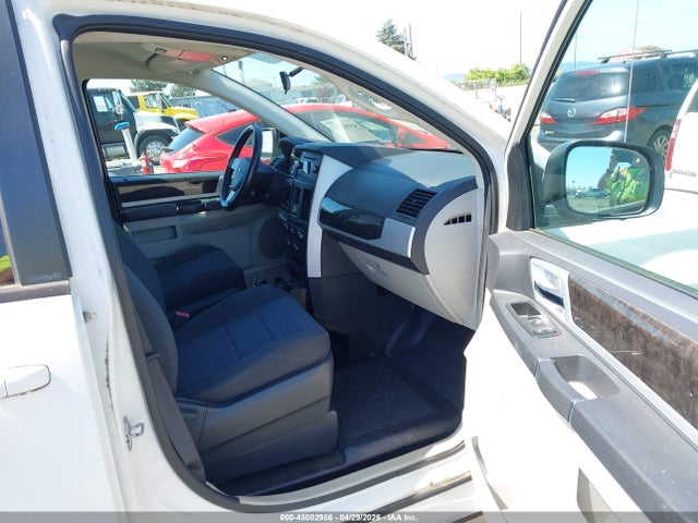 Dodge Grand Caravan Sxt