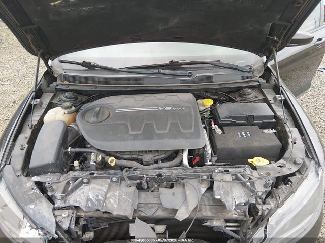 Chrysler 200 S