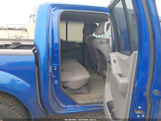 Nissan Frontier Sv