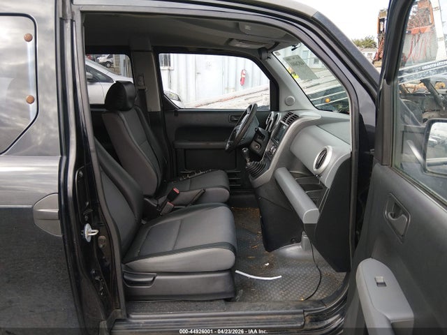 Honda Element Dx