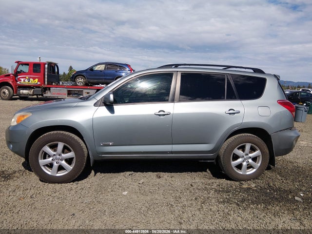 Toyota RAV4 Limited