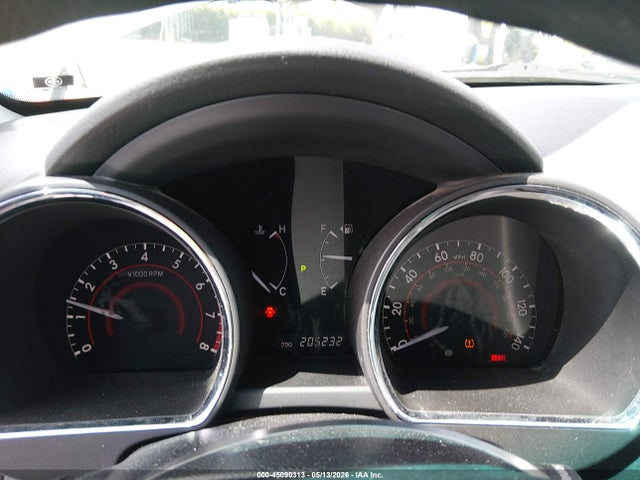 Toyota Highlander Base V6