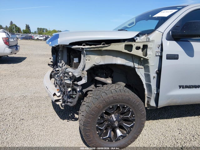 Toyota Tundra Sr5