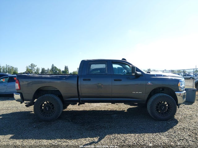 Ram 2500 Tradesman  4x4 6'4 Box