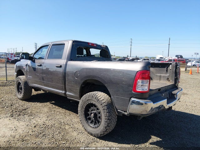 Ram 2500 Tradesman  4x4 6'4 Box