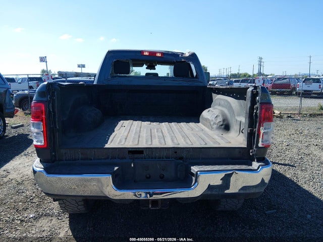 Ram 2500 Tradesman  4x4 6'4 Box