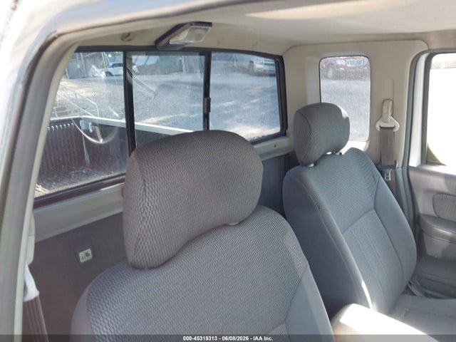 Nissan Frontier Xe