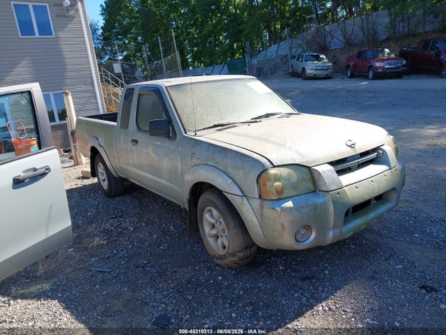 Salvage Nissan Frontier Image