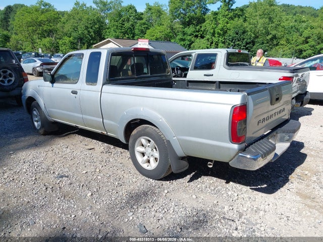 Nissan Frontier Xe