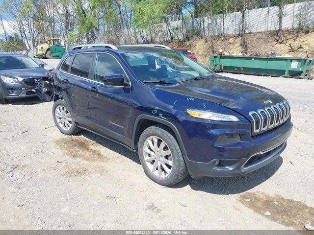 Salvage Jeep Cherokee Image