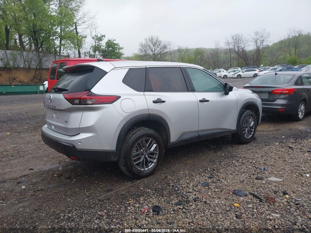 Nissan Rogue S Intelligent Awd
