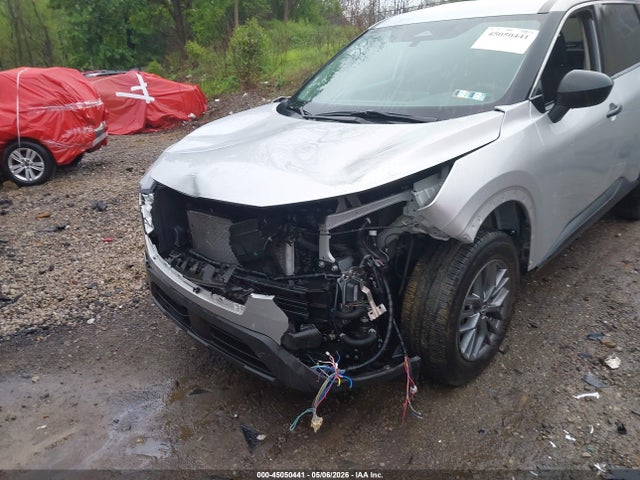 Nissan Rogue S Intelligent Awd