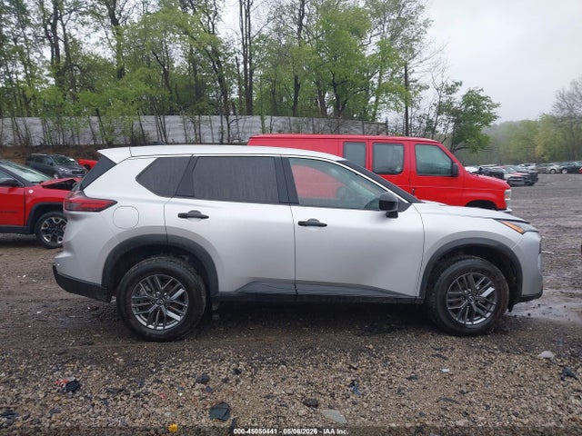 Nissan Rogue S Intelligent Awd