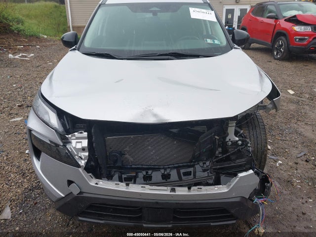 Nissan Rogue S Intelligent Awd