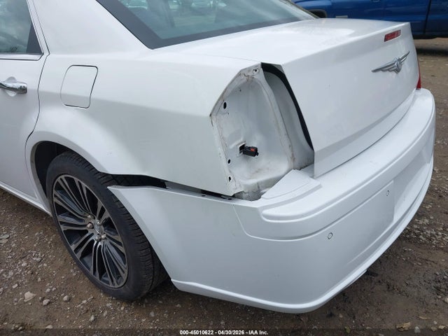 Chrysler 300c V8