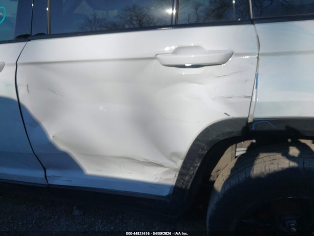 Jeep Grand Cherokee Altitude X 4x4