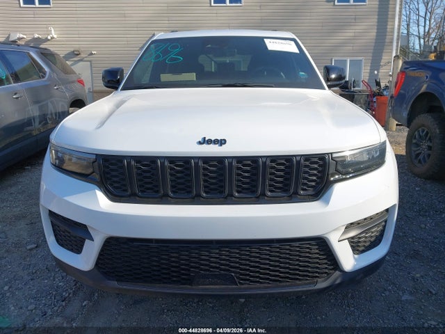 Jeep Grand Cherokee Altitude X 4x4