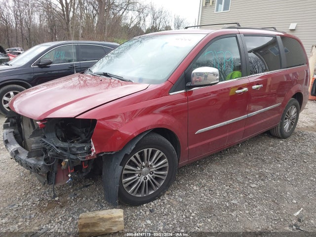 Chrysler Town & Country Touring-l