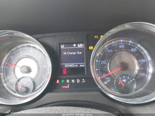 Chrysler Town & Country Touring-l