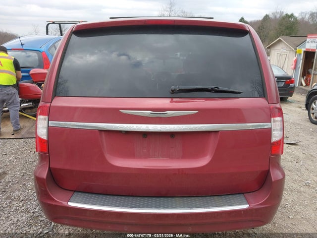Chrysler Town & Country Touring-l