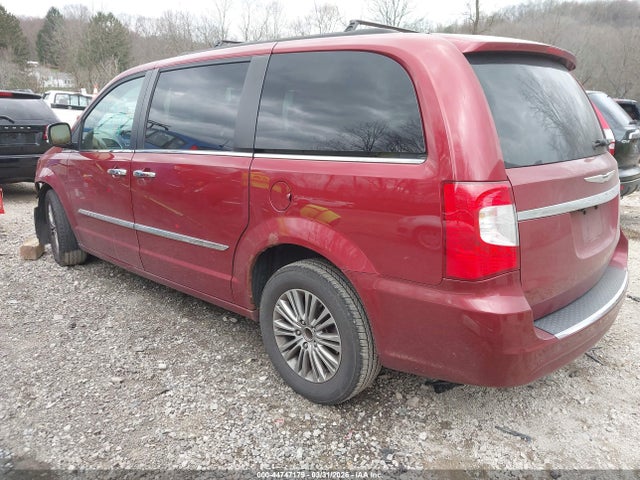 Chrysler Town & Country Touring-l
