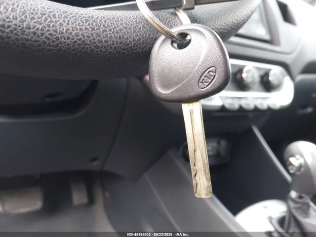 Kia Rio Lx